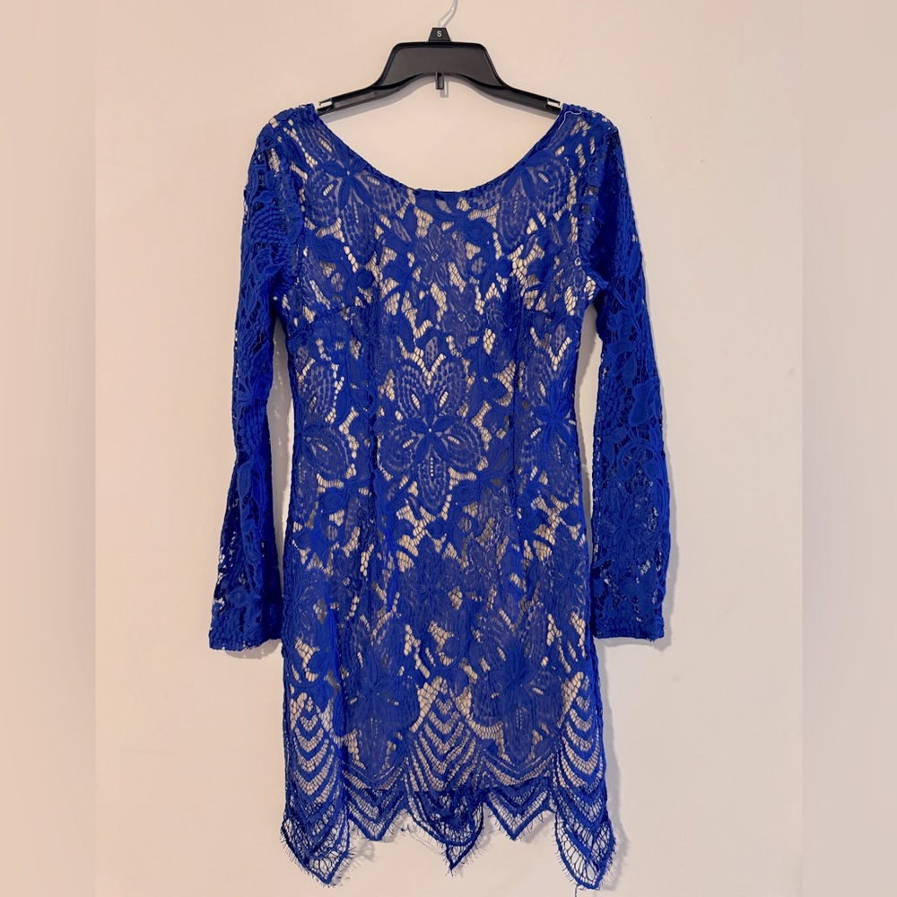 Elegant Blue Lace Dress